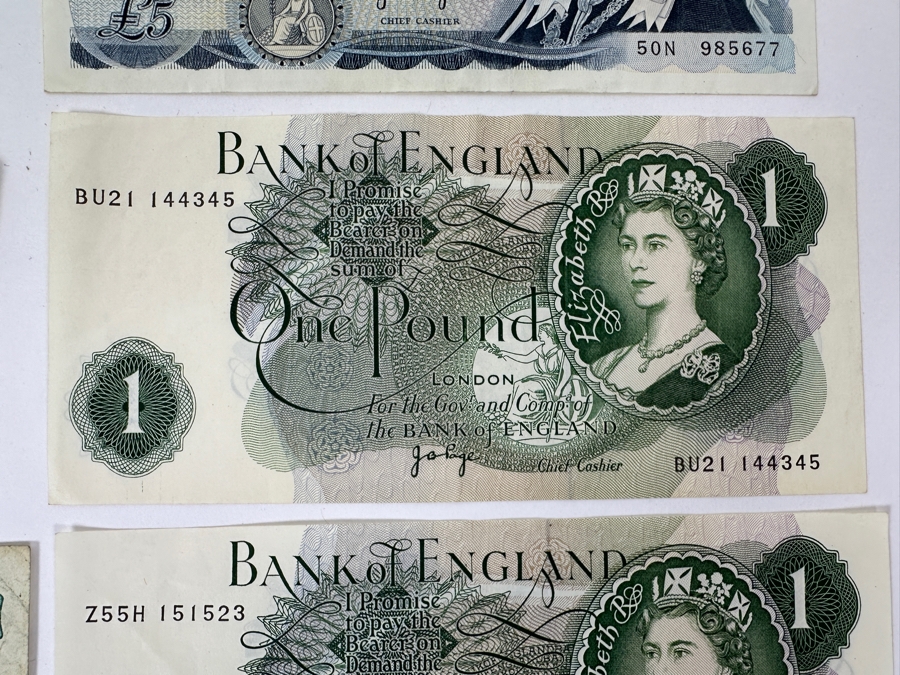 Just Added - (13) Foreign Currency From Canada, Scotland, New Zealand, Bahamas & England [Photo 3]