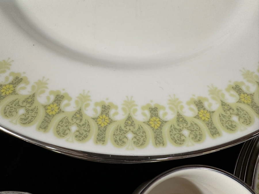 Just Added - Franciscan Masterpiece Gabrielle China Service For Approximately 8 [Photo 3]