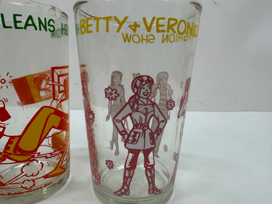 Just Added - (3) Vintage Juice Glasses From The Archie Comics Series: Reggie, Sabrina & Betty & Veronica [Photo 4]