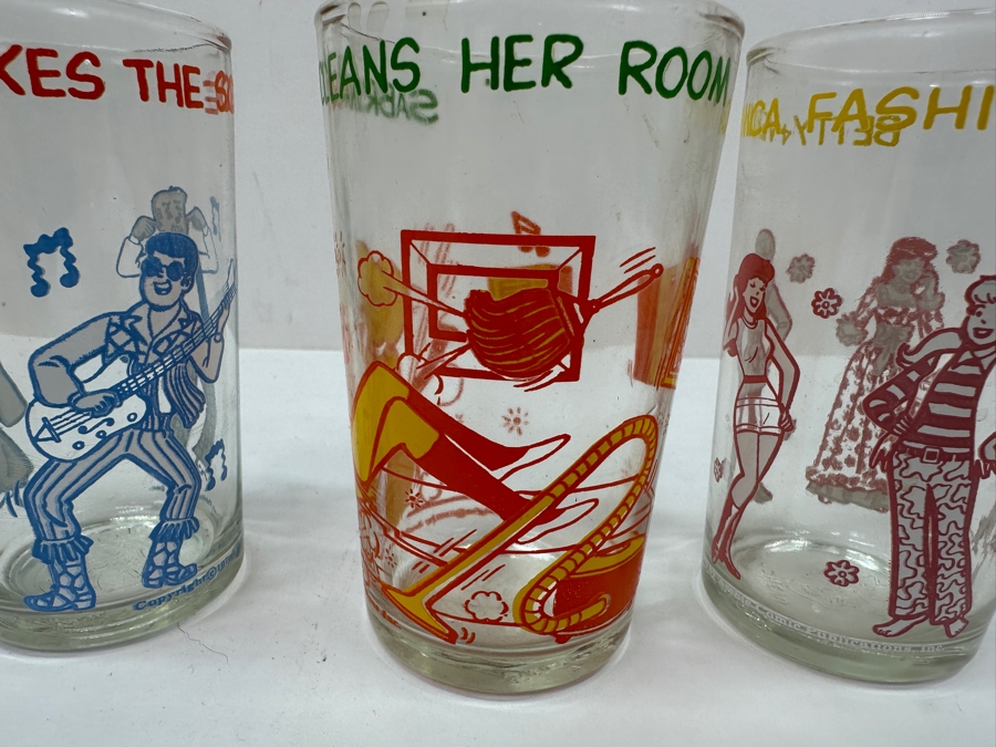Just Added - (3) Vintage Juice Glasses From The Archie Comics Series: Reggie, Sabrina & Betty & Veronica [Photo 6]
