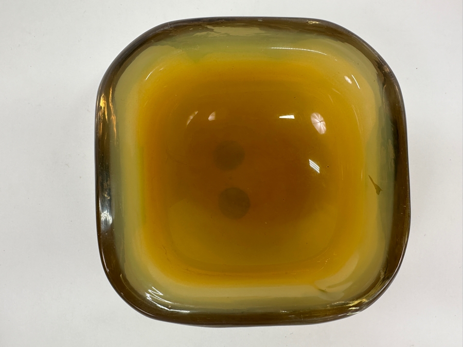 Just Added - Vintage Yellow Murano Glass Dish Ashtray 5.5'W x 2.5'H [Photo 5]
