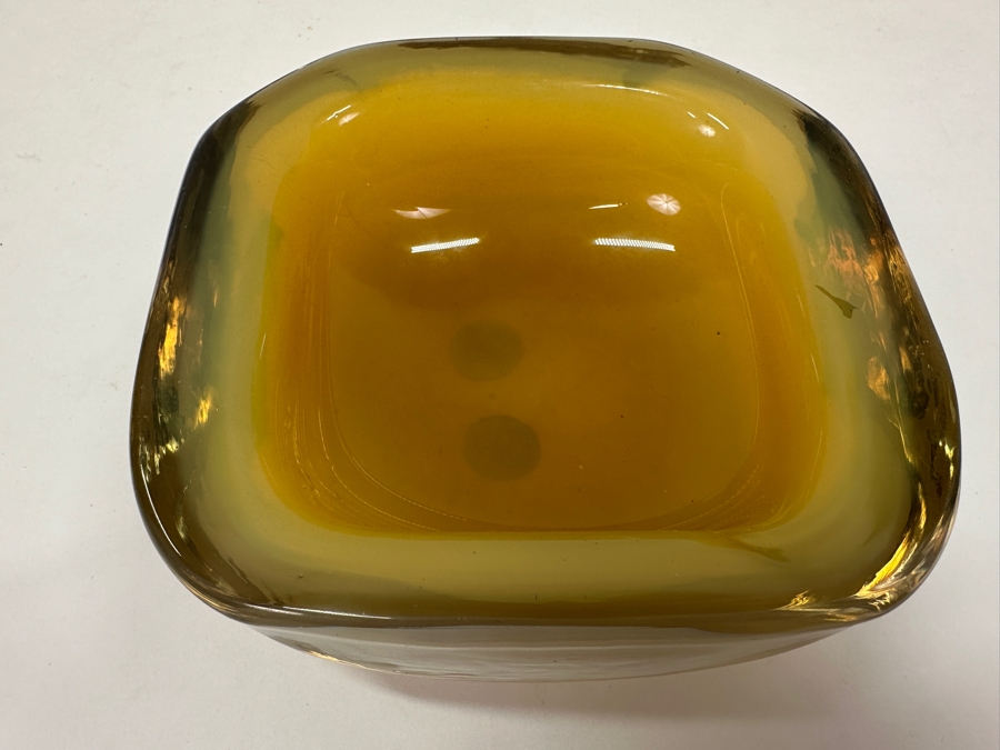 Just Added - Vintage Yellow Murano Glass Dish Ashtray 5.5'W x 2.5'H [Photo 2]