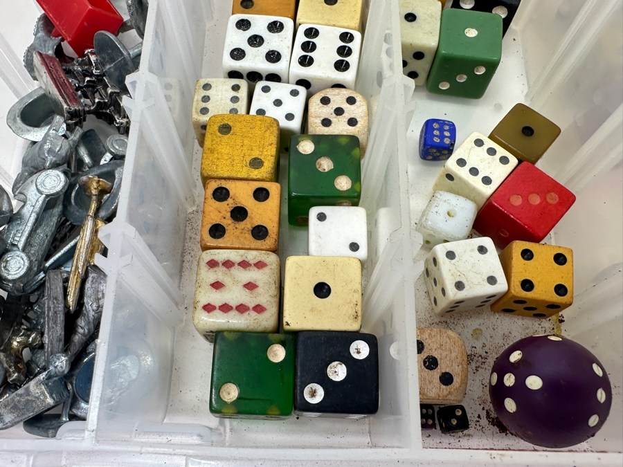 Just Added - Collection Of Vintage Dice, Monopoly Game Pieces, Thimbles, Wooden Nickel & More - See Photos [Photo 5]