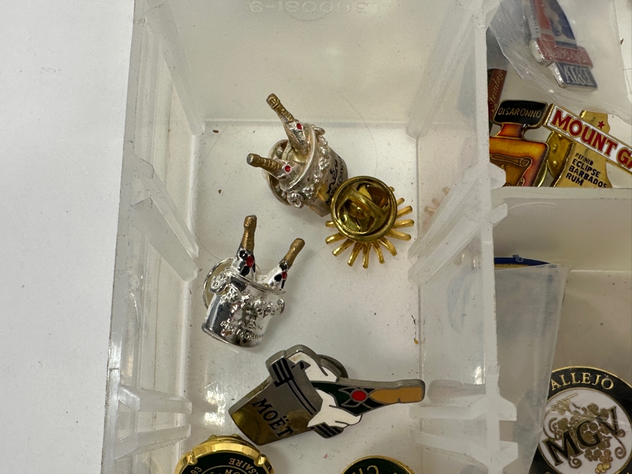 Just Added - Collection Of Pins Including Sports Pins, Liquor Advertising Pins, Russian Pins, Michael Jackson Pin & More - See Photos [Photo 10]