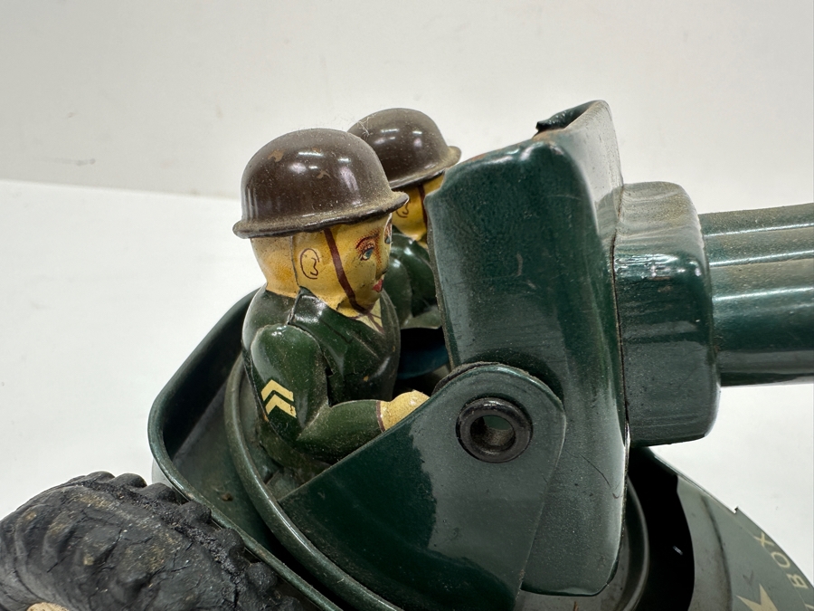 Just Added - Vintage Japanese Anti-Aircraft Gun Trailer Tin Toy [Photo 3]