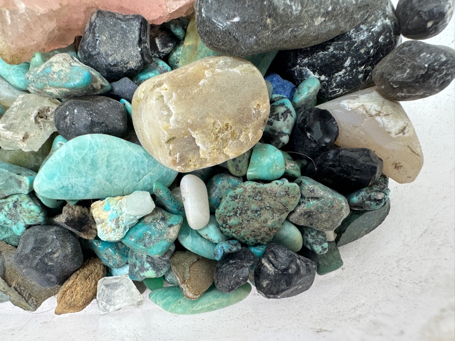 Just Added - Various Stones Mainly Turquoise Stones [Photo 4]