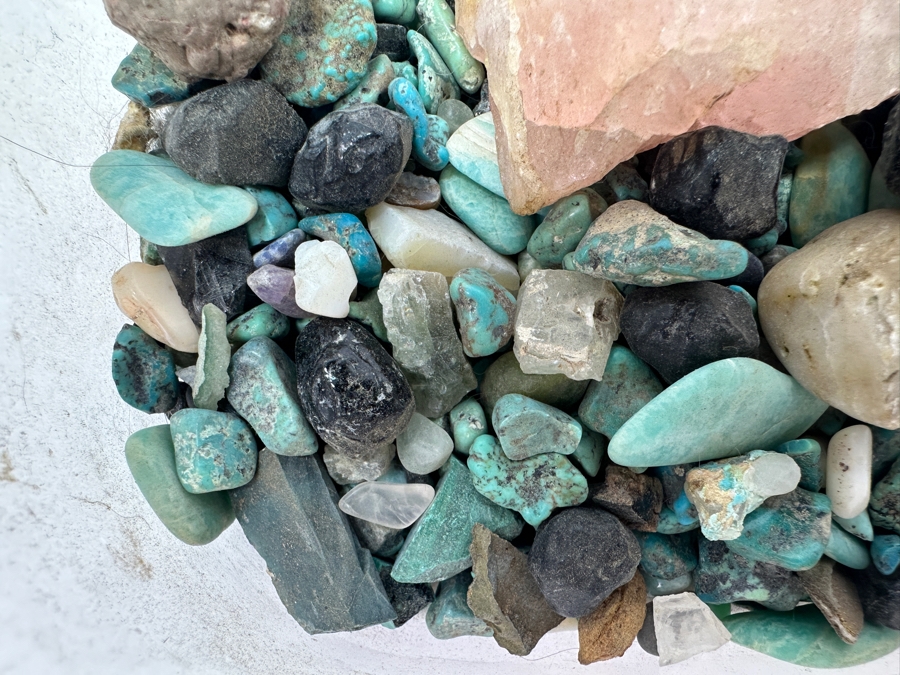 Just Added - Various Stones Mainly Turquoise Stones [Photo 3]