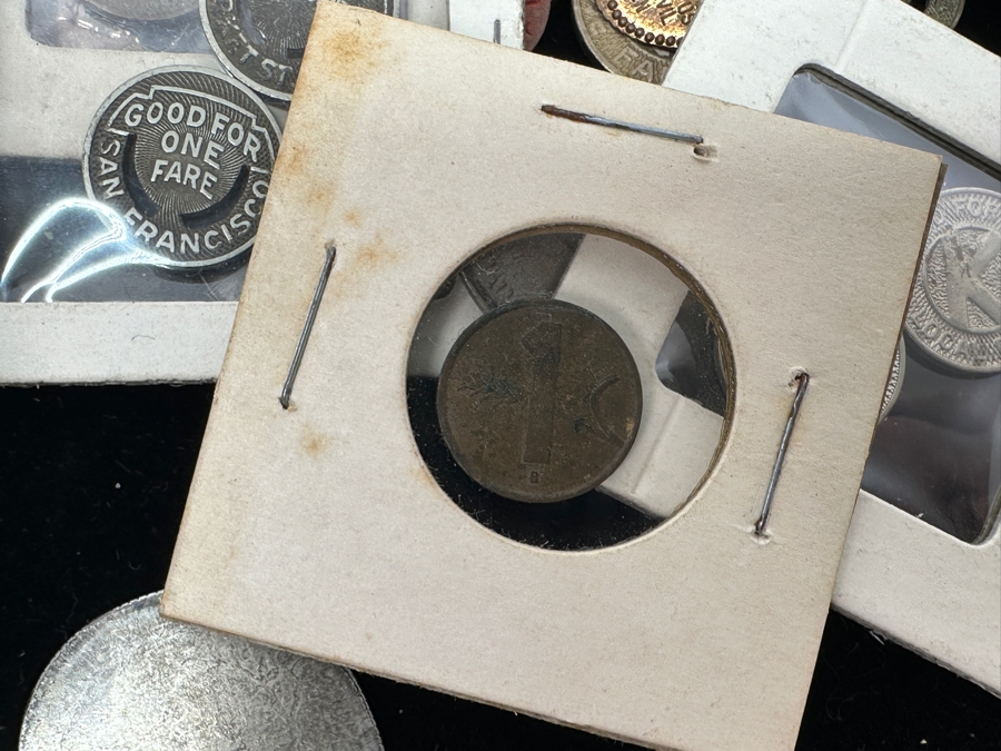 Just Added - Collection Of Various Tokens & Rolled Pennies - See Photos [Photo 14]
