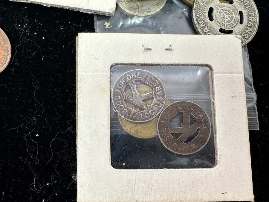 Just Added - Collection Of Various Tokens & Rolled Pennies - See Photos [Photo 10]