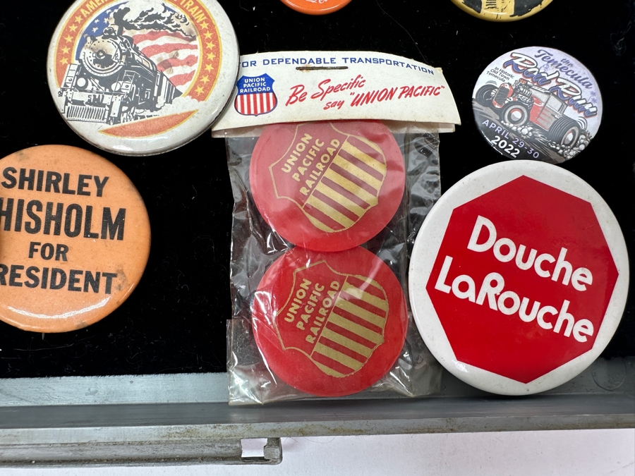 Just Added - Collection Of Vintage Buttons - See Photos [Photo 2]