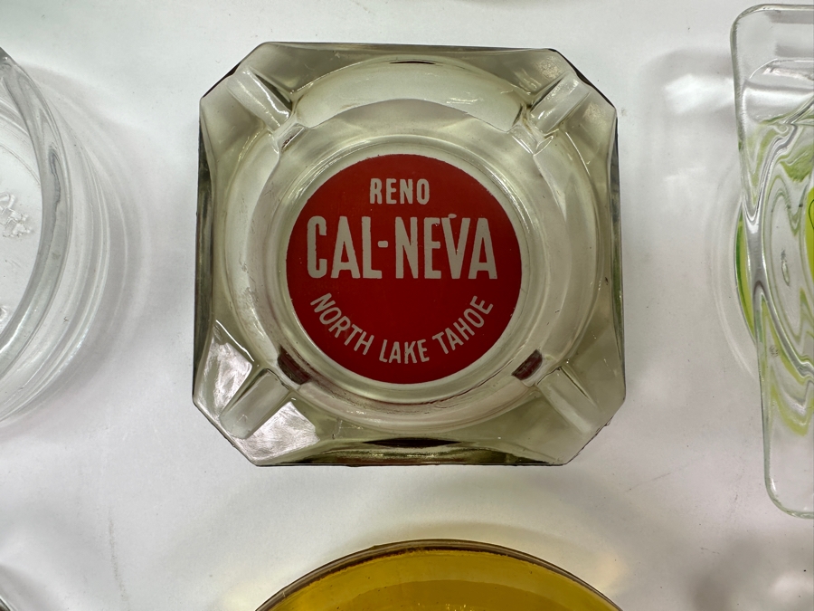 Just Added - (12) Vintage Glass Advertising Ashtrays From Casinos, Motels & Bowling Alleys [Photo 7]