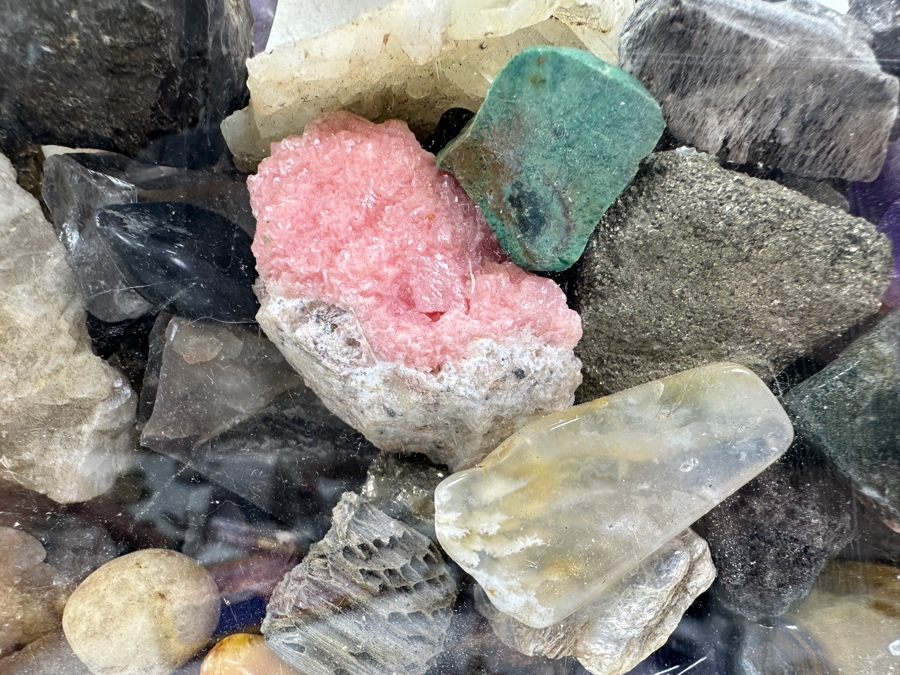 Just Added - Large Acrylic Jar Filled With Various Stones, Crystals & Fossils 8W X 5D X 13H Weighs 23.2lbs - See Photos [Photo 4]