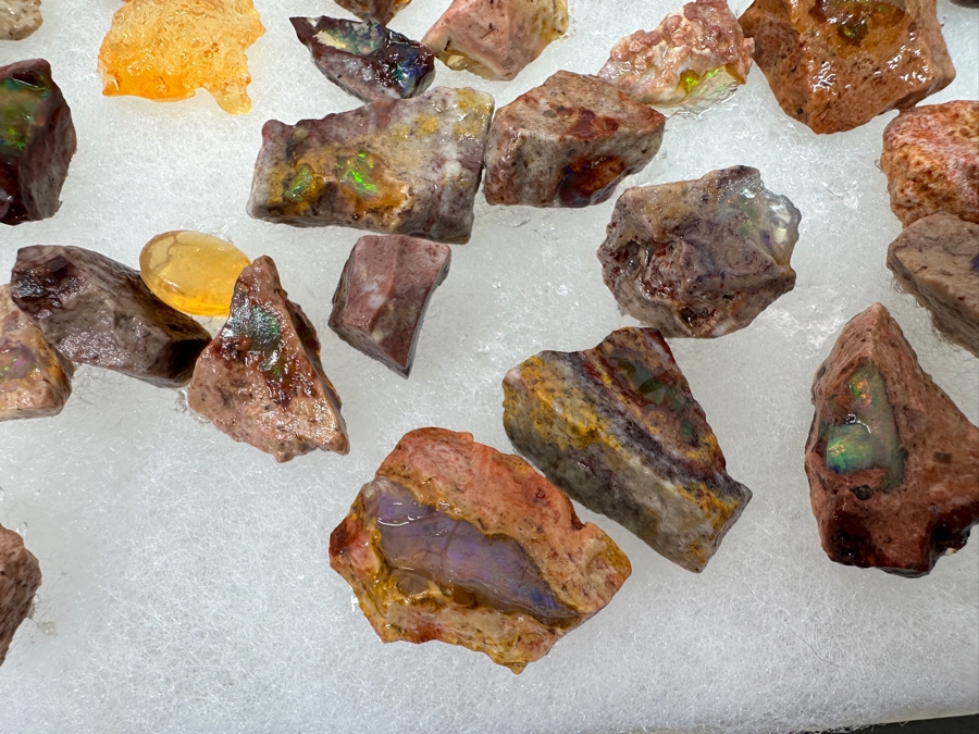 Just Added - Collection Of Various Rocks, Smoky Quartz, Amethyst, Petrified Wood, Opal Stones, Geodes, Malachite - See Photos [Photo 19]