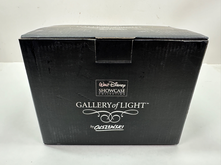 Walt Disney Showcase Collection Robert W. Olszewski Gallery Of Light Walt Disney's 101 Dalmatians 'Terror On Wheels' Featuring Cruella De Vil Miniature Shadowbox Scene With Original Box [Photo 14]