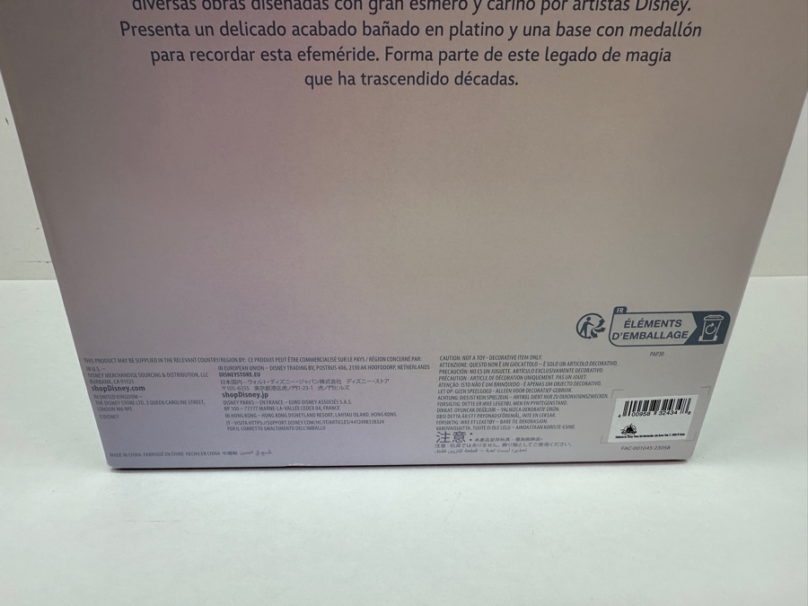 Disney 100 Years Of Wonder Minnie Mouse Limited Release Rhinestone Crystal Figurine 12'H With Original Box [Photo 15]