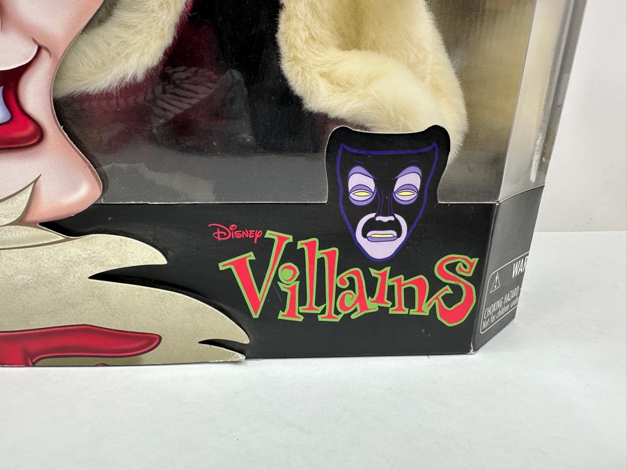 Disney Villains Cruella De Vil 101 Dalmatians Doll With Stand In Original Box [Photo 3]