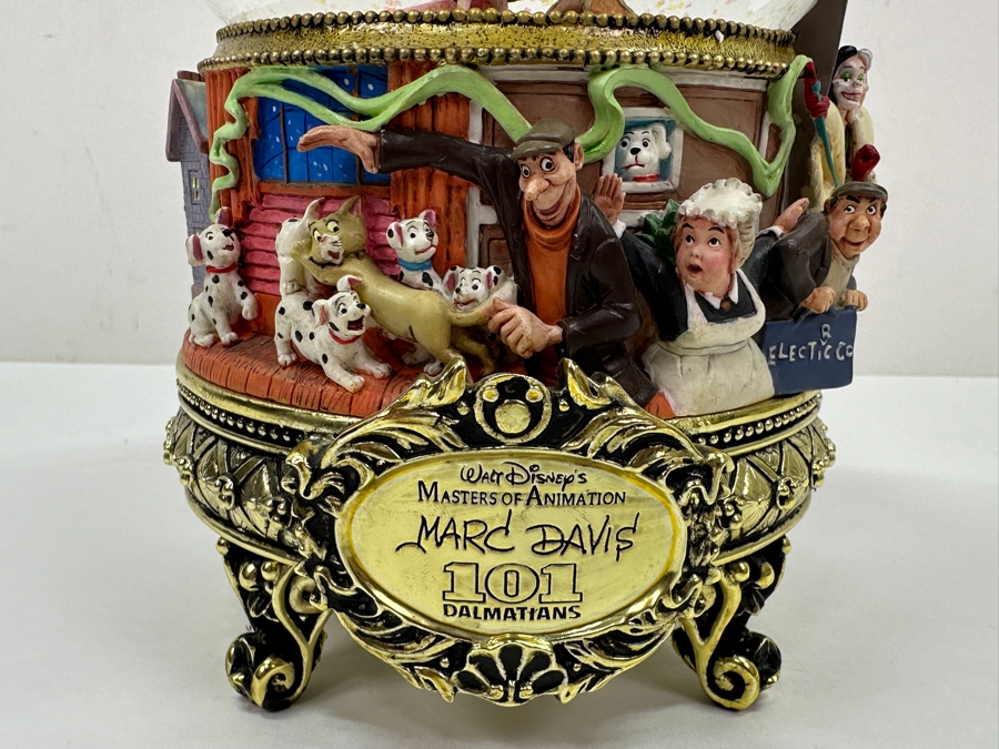 Walt Disney's Masters Of Animation Marc Davis 101 Dalmatians Musical Snow Globe Featuring Cruella De Vil With Original Box 9H [Photo 3]