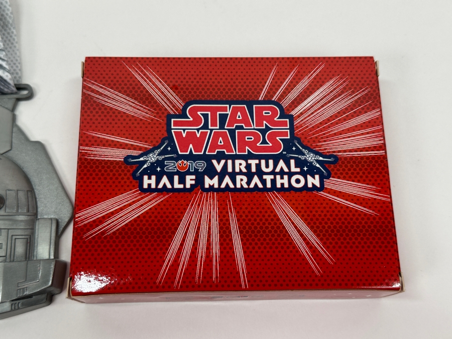 Disney Star Wars Medal From The 2019 Virtual Half Marathon With Original Box [Photo 4]