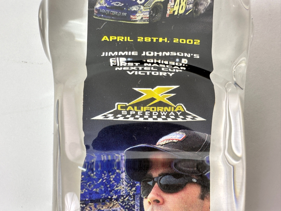 Limited Edition Jimmie Johnson's First Nascar Nextel Cup Victory Acrylic Car Numbered 1592 Of 2000 6L  [Photo 10]