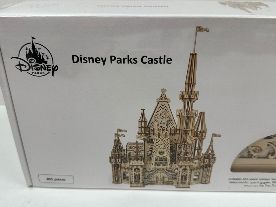 Disney Parks Castle New Factory Sealed UGears Mechanical Models With 855 Pieces Ukrainian Gears Retails $149 [Photo 2]