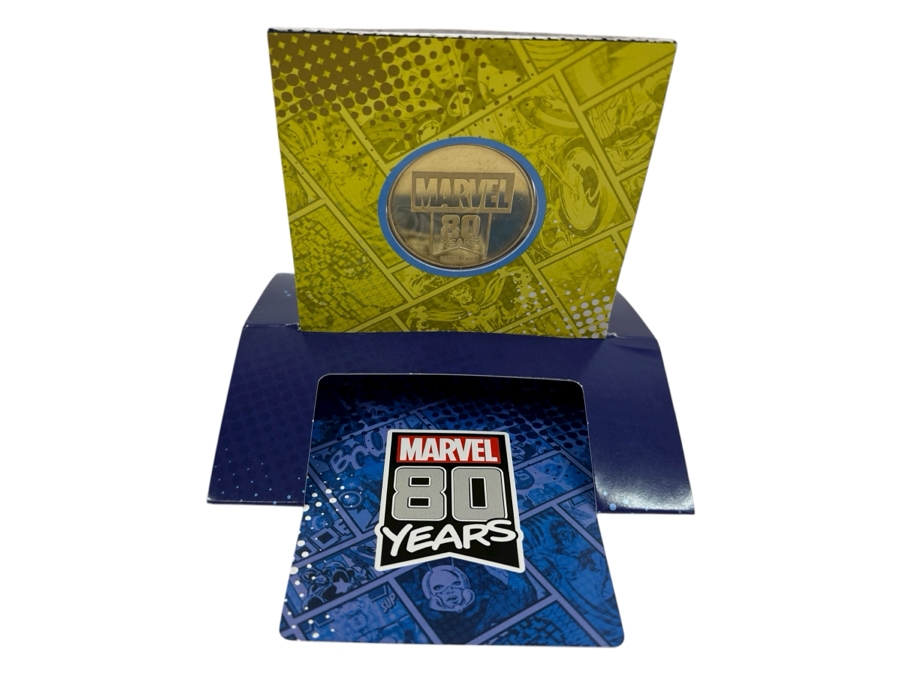 Disneyland 2019 runDisney Virtual Series Medallion Coin Celebrating 80 Years of Marvel [Photo 2]