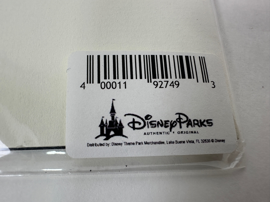 Original Disneyland Disney Parks Hand-Drawn Patriotic Illustration Of Drum With An American Flag Draped Over It Artist Signed Glows In Dark With Black Light 11 X 8.5 [Photo 11]