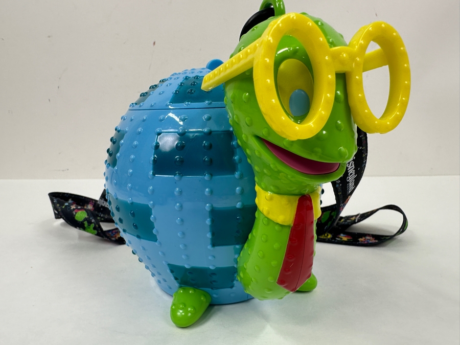 Disneyland Main Street Electrical Parade Light-Up Turtle Sipper (50th Anniversary Celebration) 7'W x 5.5'H [Photo 4]