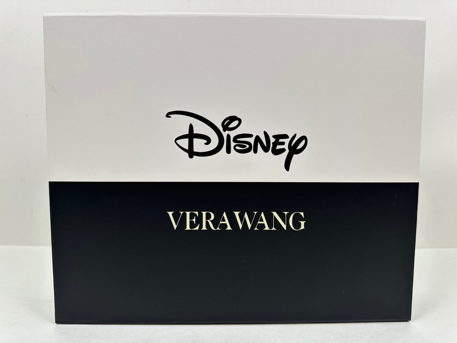 New with Box - Disney Parks Vera Wang Bridal Veil Minnie Ears Headband [Photo 11]