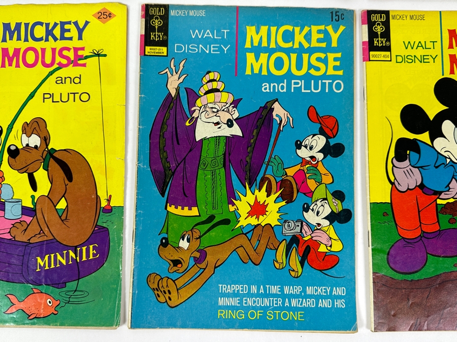 (6) Vintage Gold Key Comics Walt Disney: Mickey Mouse, Mickey Mouse And Goofy, Walt Disney Showcase Mickey And The Sleuth And Mickey Mouse And Pluto Comic Books [Photo 5]