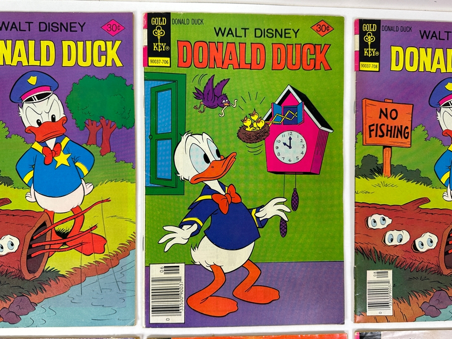 (6) Gold Key Walt Disney Donald Duck Comic Books [Photo 3]
