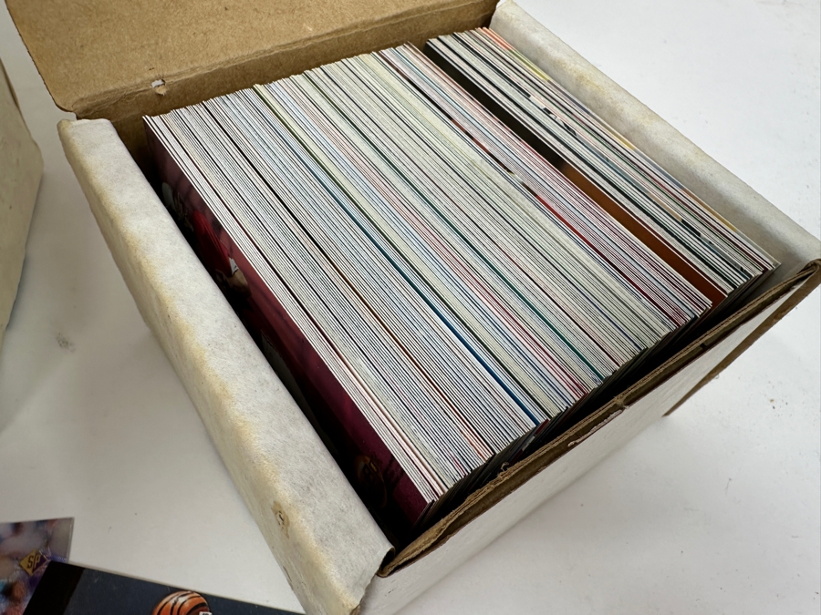 NFL Football Trading Cards Including Marshall Faulk Rookie Card And Other Rookie Cards - See Photos [Photo 8]