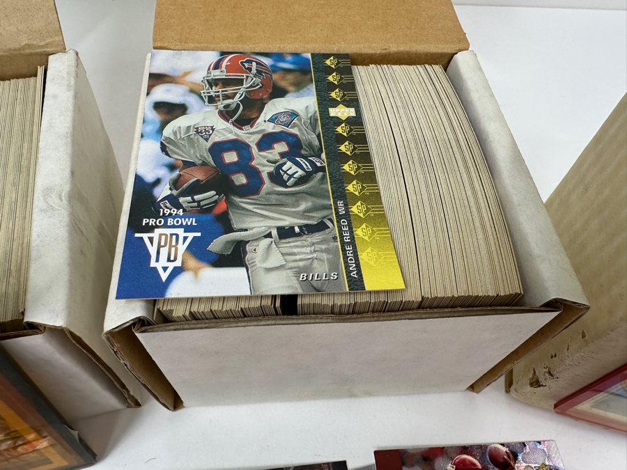 NFL Football Trading Cards Including Marshall Faulk Rookie Card And Other Rookie Cards - See Photos [Photo 6]
