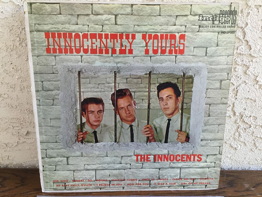 Innocents, The - Innocently Yours - Indigo Records - IND-LP 503 [Photo 1]
