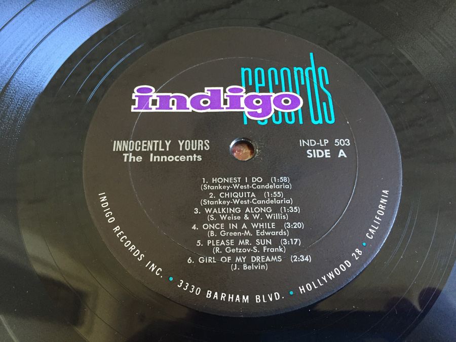 Innocents, The - Innocently Yours - Indigo Records - IND-LP 503 [Photo 4]