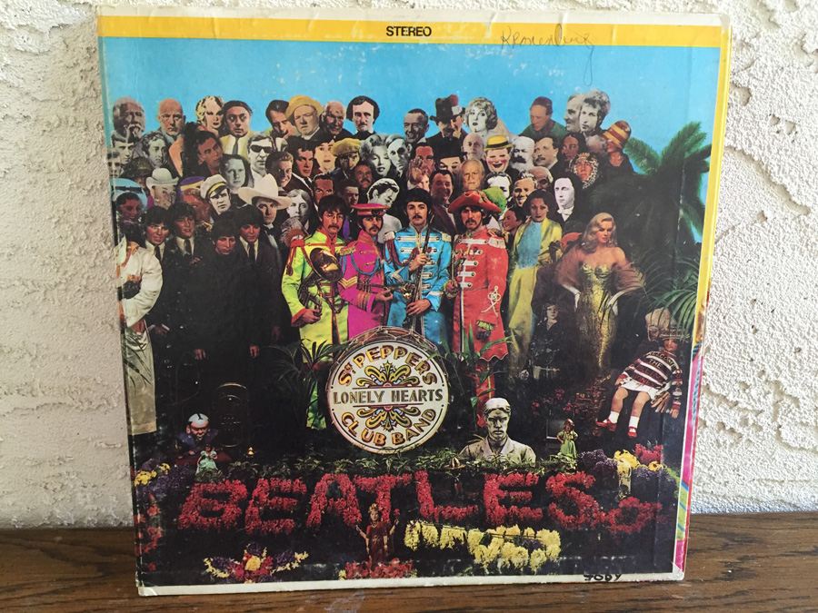 Beatles, The ‎- Sgt. Pepper's Lonely Hearts Club Band - Capitol Records ‎- SMAS 2653 [Photo 1]