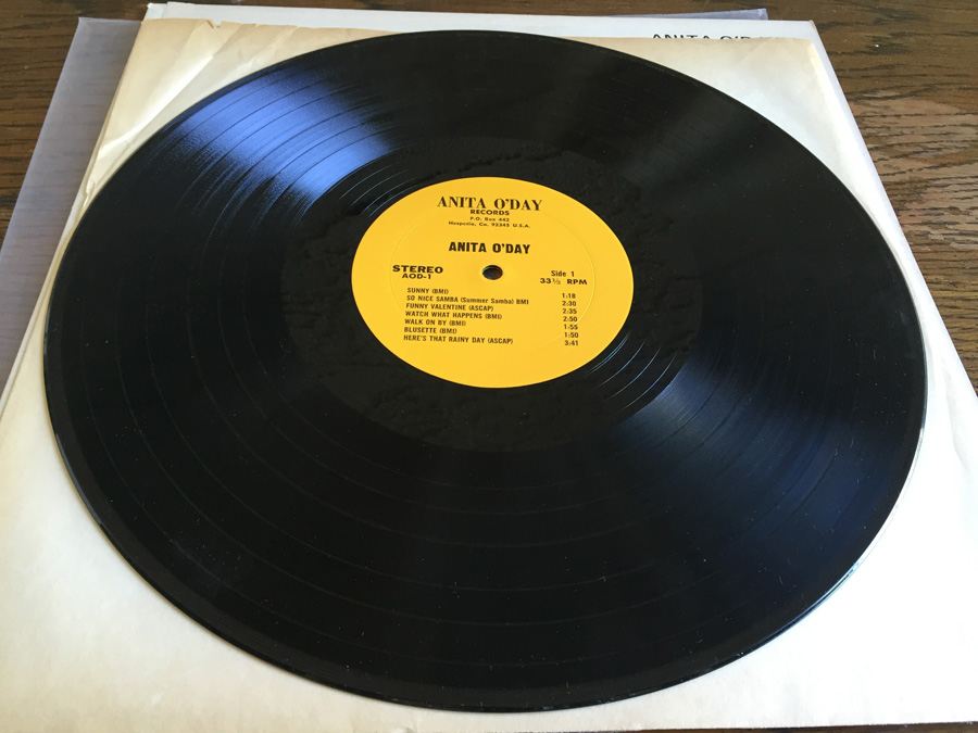 Anita O'Day ‎- Anita and Rhythm Section - Anita O'Day Records ‎- AOD-1 - SIGNED [Photo 4]