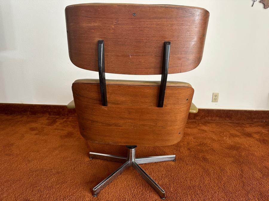 Mid-Century Modern George Mulhauser For Plycraft Lounge Chair With Ottoman In Camel-Colored Leather With Bent Walnut Body And Chromed Metal Base [Photo 8]