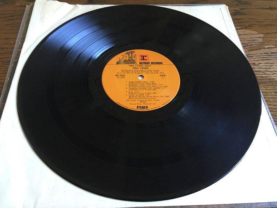 Neil Young ‎- Time Fades Away - Reprise Records ‎- MS 2151 [Photo 4]