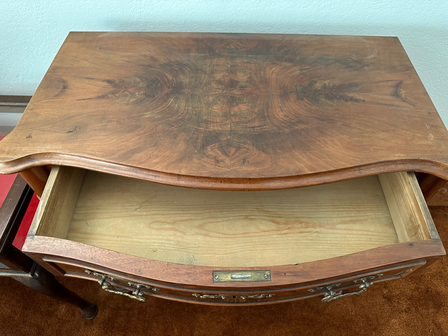 Antique Burl Wood Cabinet With Drawer 32W X 17D X 31H [Photo 5]