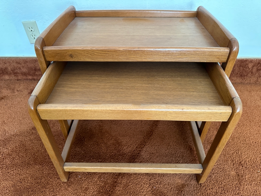 Vintage Oak Nesting Tables 21W X 14D X 18H [Photo 3]