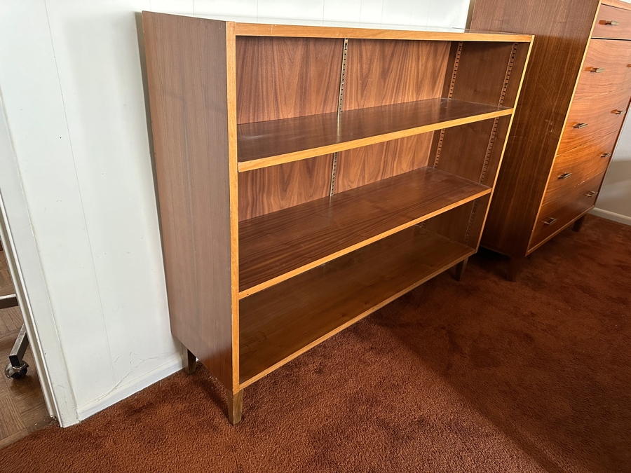 Vintage Mid-Century Modern Bookcase Bookshelf 47W X 12D X 37.5H [Photo 6]