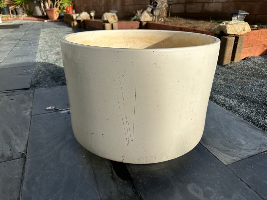 Vintage Mid-Century Modern Gainey Ceramics Large Pot Planter White 19W X 15H [Photo 2]