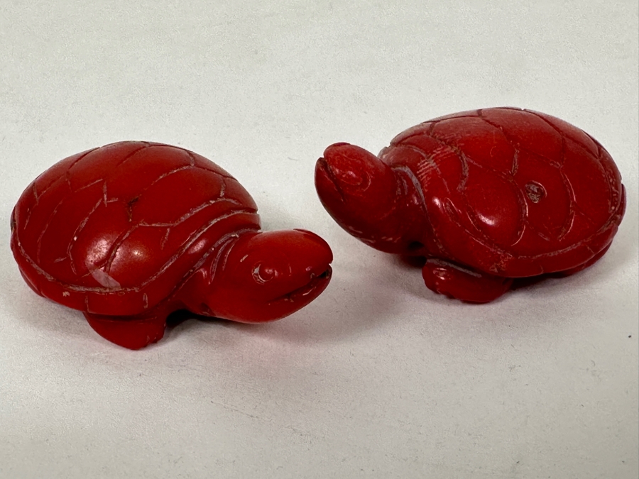 Pair Of Carved Red Coral Turtle Figurines 1.5'L [Photo 7]