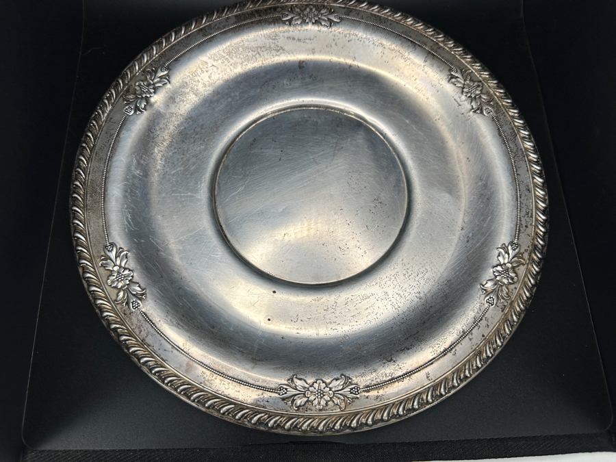 Sterling Silver Repousse Dish By Wallace 10'W 233.1g [Photo 3]