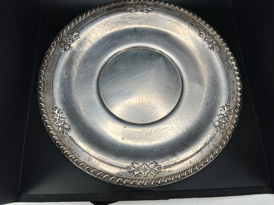 Sterling Silver Repousse Dish By Wallace 10'W 233.1g [Photo 4]