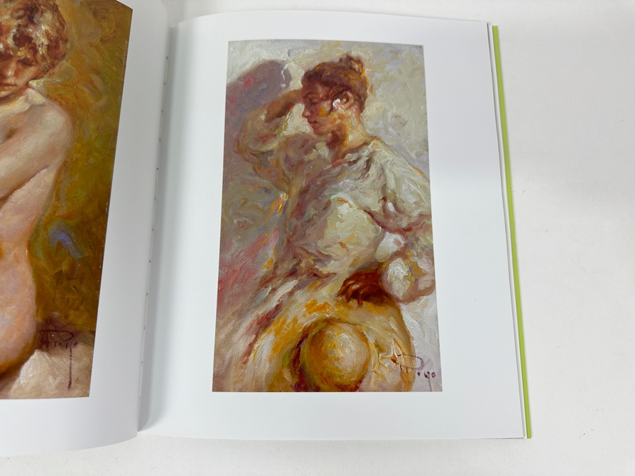 Royo Artist Hand Signed Art Catalog [Photo 4]