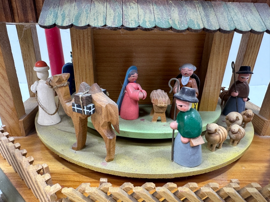 Large Traditional Richard Glaesser German Christmas Pyramid Advent House Nativity Scene 13W X 11D X 20.5H Retails $1,000 [Photo 6]
