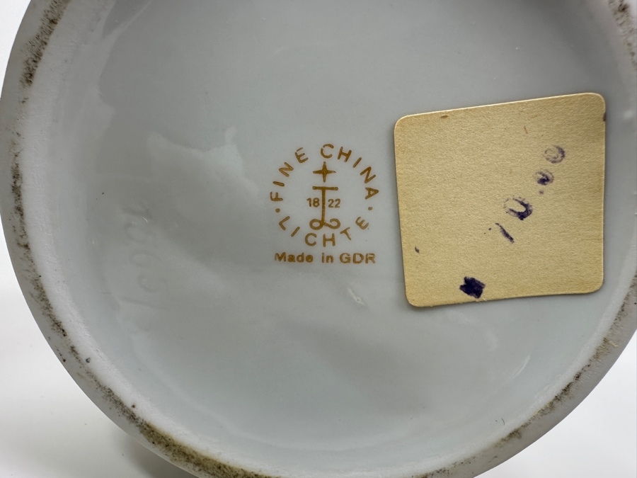 Vintage Fine China Vase With Gold Rim Made In The German Democratic Republic (GDR) East Germany 13'H [Photo 3]