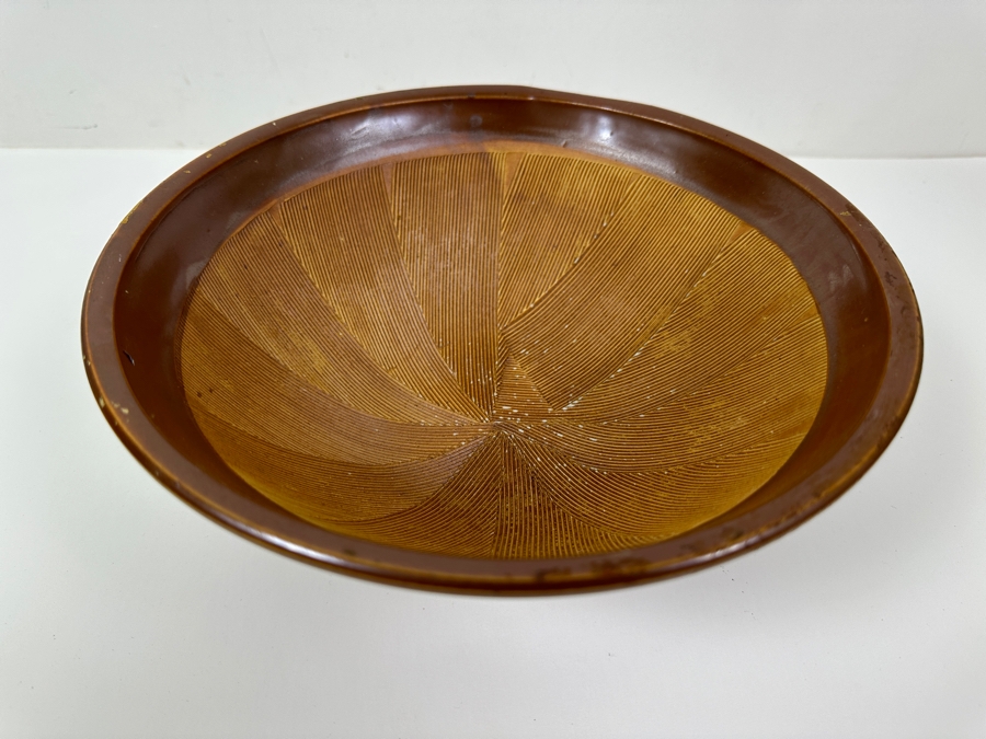 Vintage Signed Japanese Pottery Bowl 9.75'W X 4'H [Photo 2]