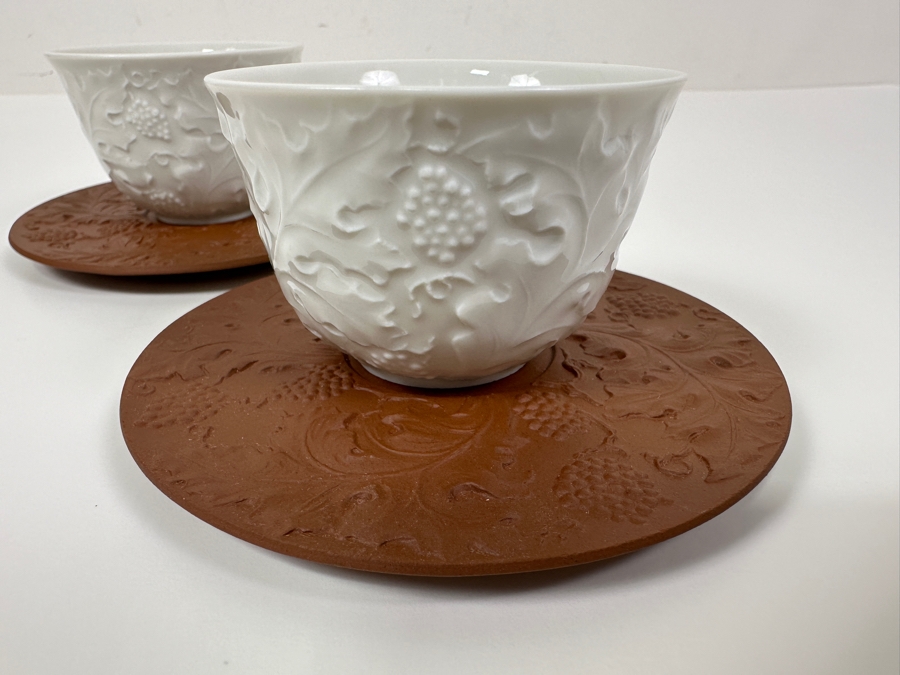 (2) Meissen Germany Porcelain White Tea Bowls & Saucers 4.25'W [Photo 8]